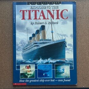 Scholastic Exploring the Titanic Book - Blue and Red Cover
